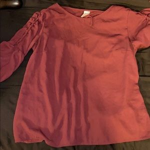 Women’s dress shirt